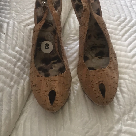 Platform heels - Picture 2 of 3